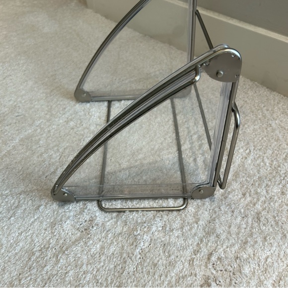 Two Tier Clear Corner Shelves - Set of 2 - Picture 2 of 16